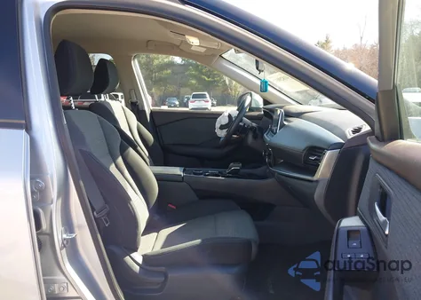 2021 Nissan Rogue Sv Intelligent Awd z USA, uszkodzony, nr VIN 5N1AT3BB9MC812764